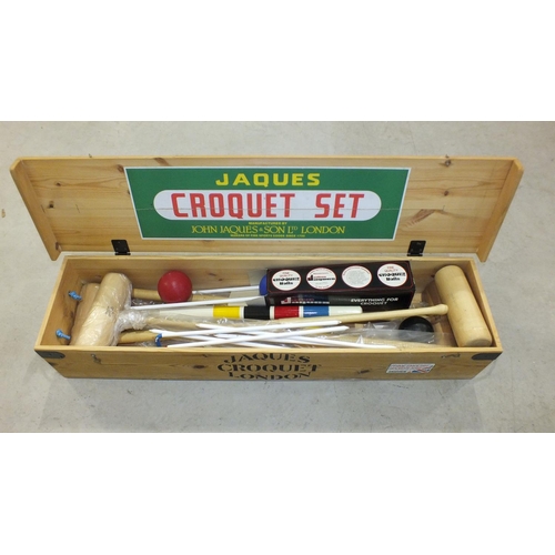 844 - A modern John Jaques & Son Ltd croquet set in box, appears little used.