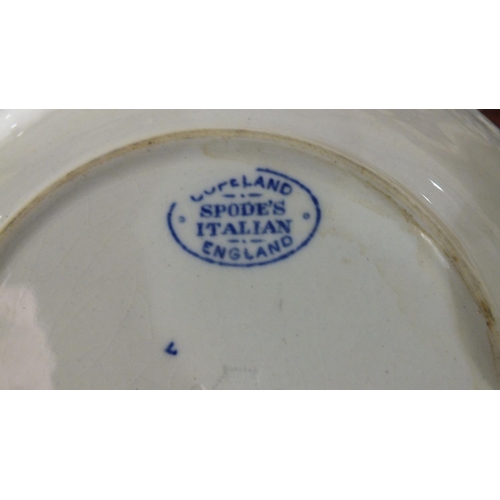 103 - A Spode Italian pattern blue and white decorated shallow dish, 16.5cm diameter, various modern orien... 