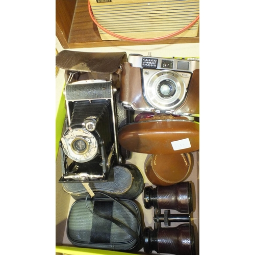 120 - Two Roberts transistor radios, models R747 and R761, a pair of Kenlock 10 x 21 field glasses, two ot... 