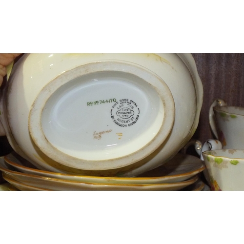 148 - Twenty-six pieces of Paragon Lugano decorated tea ware, (five cups af) and a Royal China Works, Worc... 