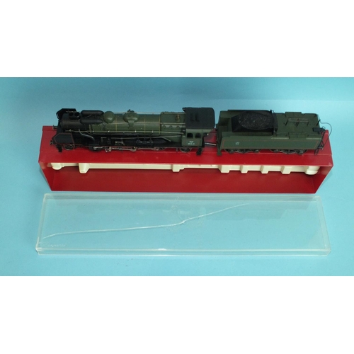 282 - Rivarossi HO gauge, 1341 4-6-2 Calais 2 SNCF locomotive RN 231 E22, (boxed, box lid cracked).... 