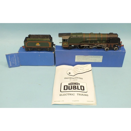 302 - Hornby Dublo, EDL12, BR 4-6-2 locomotive and tender RN 8 46232 'Duchess of Montrose', (boxed with in... 