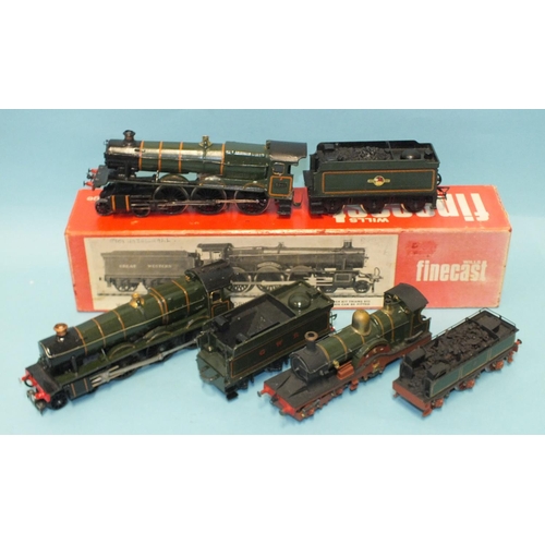 324 - Wills Finecast OO gauge, GWR Hall Class 4-6-0 locomotive kit (completed) RN5901, (boxed) and two unb... 