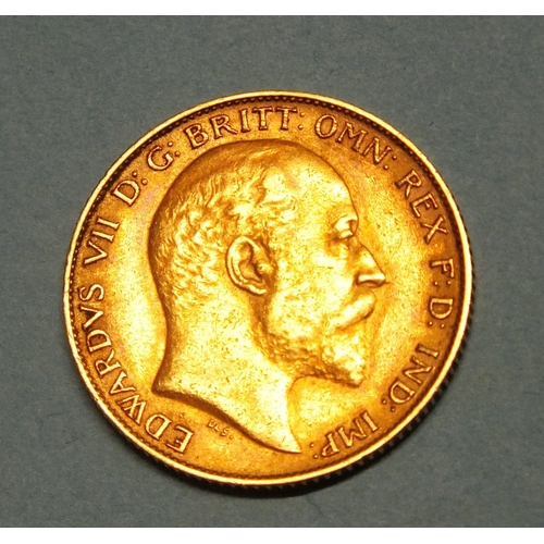 357 - A 1903 half-sovereign.