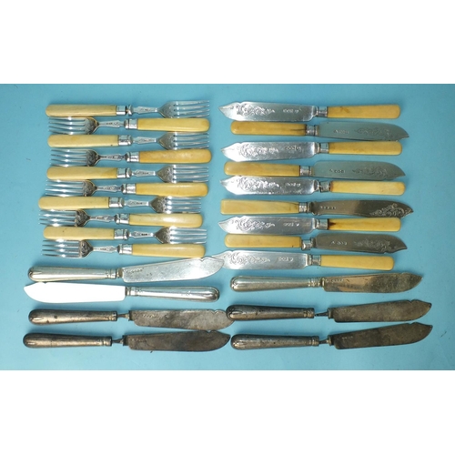 514 - A quantity of bone-handled silver-bladed fish knives and forks: eight knives, ten forks, London 1907... 