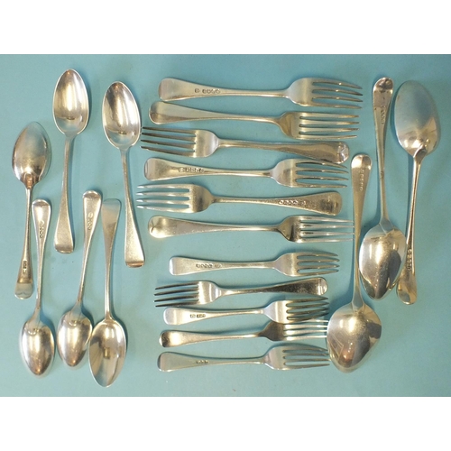 545 - A collection of Old English pattern silver cutlery, mainly Victorian, various dates and makers, ___3... 