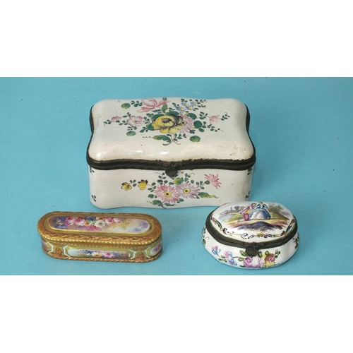 192 - Two French porcelain lidded boxes decorated with flowers and a courting couple and an oblong small t... 