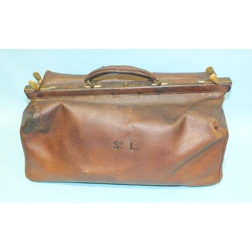 Sold at Auction: VICTORIAN GLADSTONE BAG