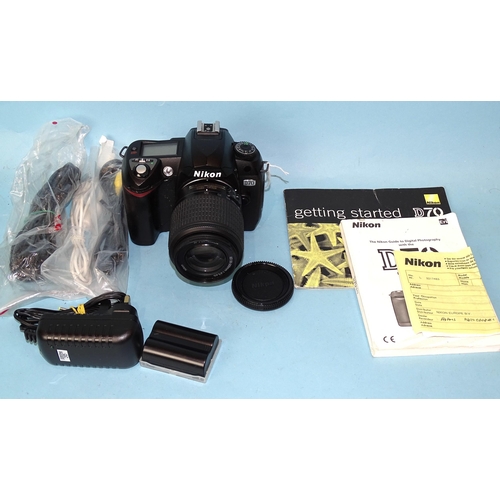 469 - A Nikon D70 DSLR camera, with AF-S Nikkor 55-200mm f4-5.6 GED lens, battery (plus spare), charger, c... 