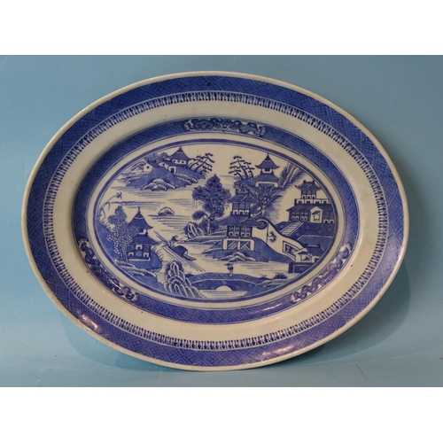 201 - A 19th century Chinese oval blue and white Nankin dish, 34cm long.