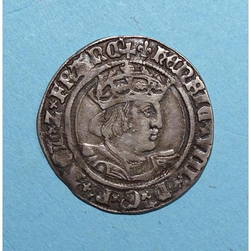 326 - A Henry VIII 1526-44 hammered silver groat, second coinage, London Mint, Lis mint mark.... 