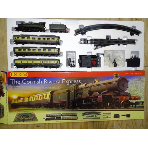 476 - Hornby OO gauge, R1102 The Cornish Riviera Express, boxed, (near complete, missing track mat).... 