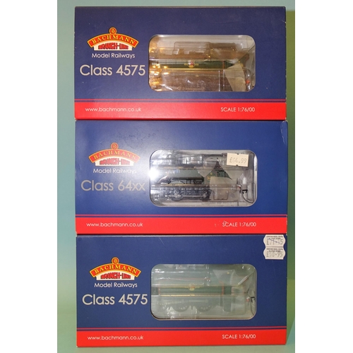 484 - Bachmann OO gauge, two 32-138 BR 0-6-0 Class 4575 Prairie tank locomotives and a 31-637 BR 0-6-0 Cla... 