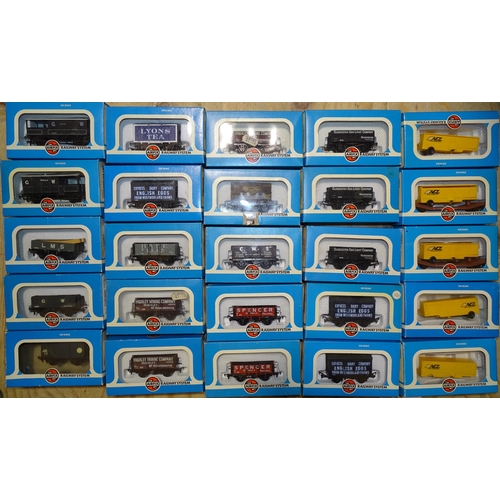 533 - Airfix OO gauge, twenty-five boxed wagons, to include private owner and GW brake vans, (25).... 