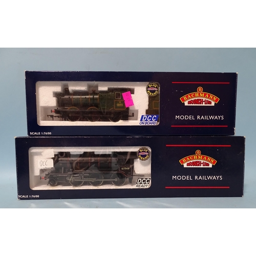 542 - Bachmann OO gauge, 32-277 BR 2-6-0 Class K3 locomotive RN 61949, DCC-ready and 32-300DC BR 0-6-0 Col... 