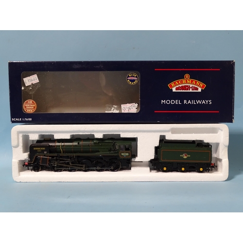 552 - Bachmann OO gauge, 32-850 BR 2-10-0 Class 9F locomotive 