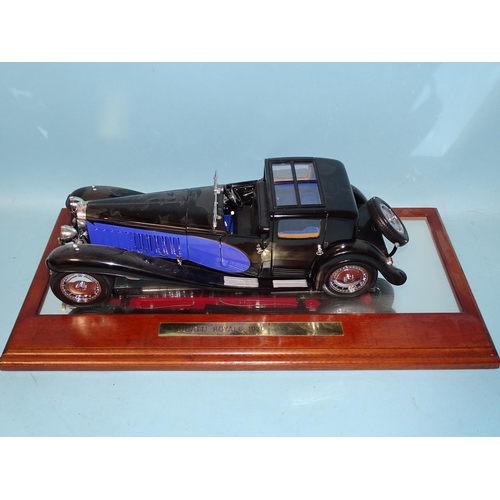 650 - Bauer, 1:18 scale diecast model of a Bugatti Royale Coupé de Ville, on display stand, with literatur... 