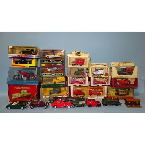 658 - Dinky, DY22 Citroën 15CV, four Classic Corgi models, five Models of Yesteryear and six other diecast... 