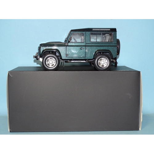 663 - Kyosho, 1:18 scale Land Rover Defender 90, (boxed), (dark metallic green).