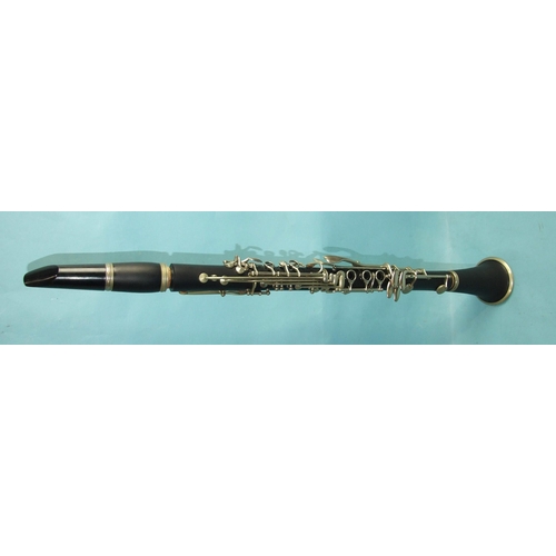 755 - An Intermusic clarinet, 26cm, in fitted case.