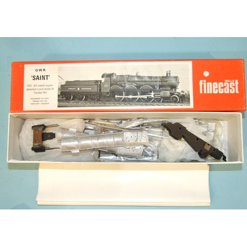 571 - OO gauge, Wills Finecast model kit: GWR 'Saint' 4-6-0 locomotive, (boxed, unchecked).... 