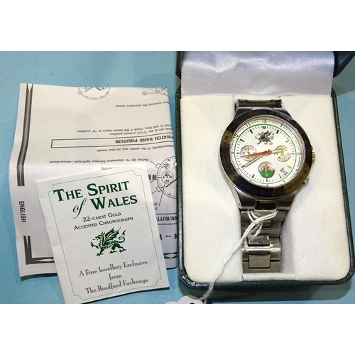 192 - A Bradford Exchange 'The Spirit of Wales' 22ct gold Accented chronograph gent's wrist watch no.0591/... 