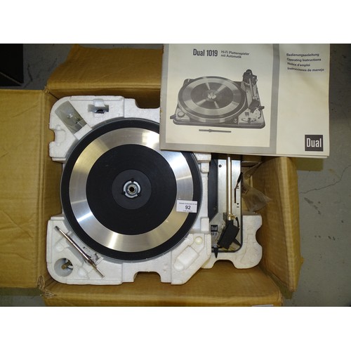 92 - A Dual 1019 turntable in original packaging.