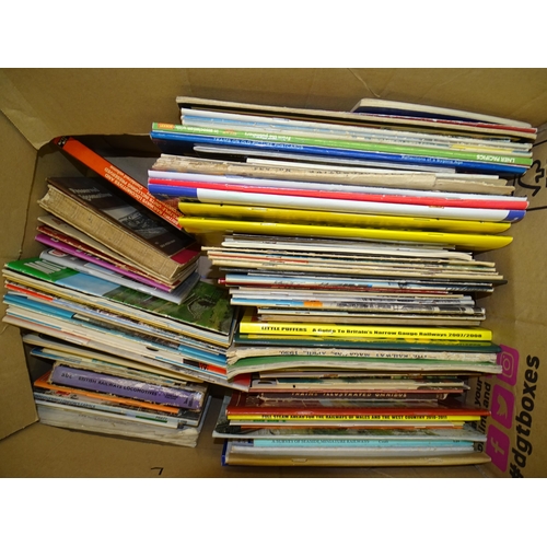 114 - A quantity of small books, leaflets and magazines on locomotives and railways.