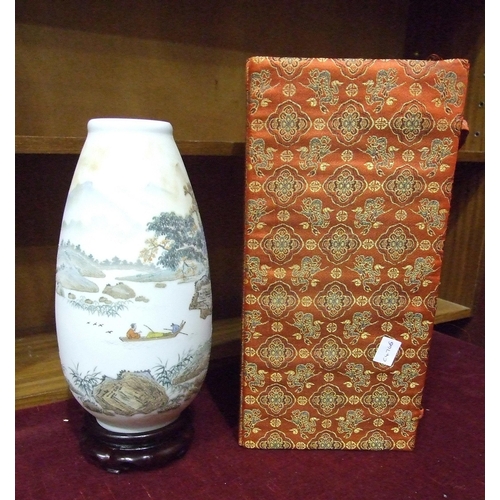 86 - A late-20th century Chinese 'Crystal colour Arts & Crafts' porcelain baluster vase decorated wit... 