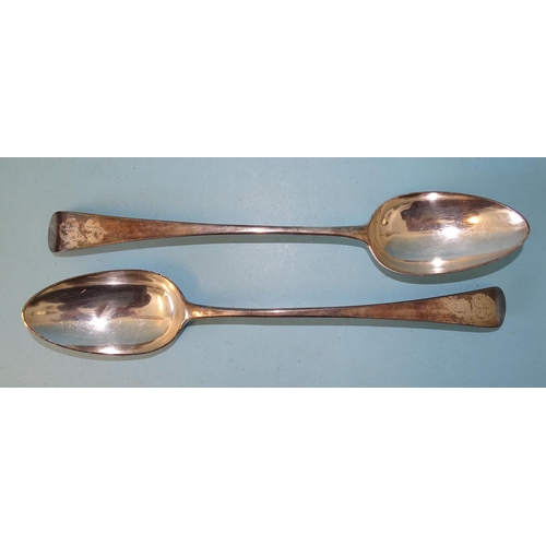 341 - A pair of Hester Bateman Old English pattern silver serving spoons, London 1790, ___6.68oz.... 