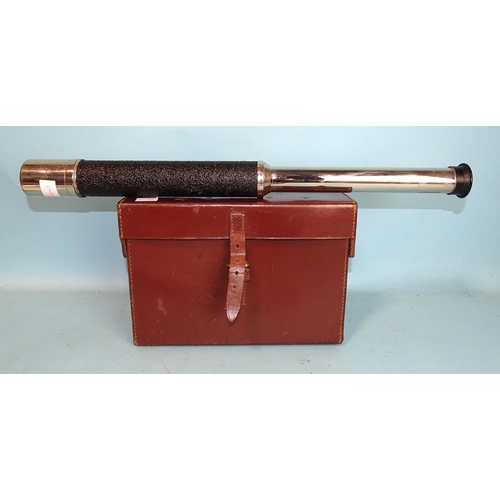 126 - An early-20th century single-draw telescope by Ross of London, pattern 373B, no.89251 and a leather ... 