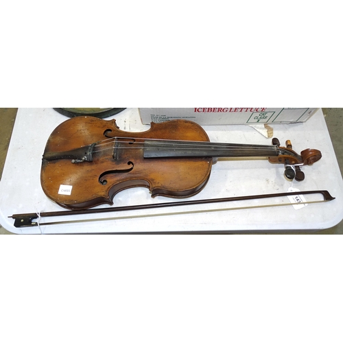 143 - A full-size violin (a/f), with one-piece back and bow, (no case).