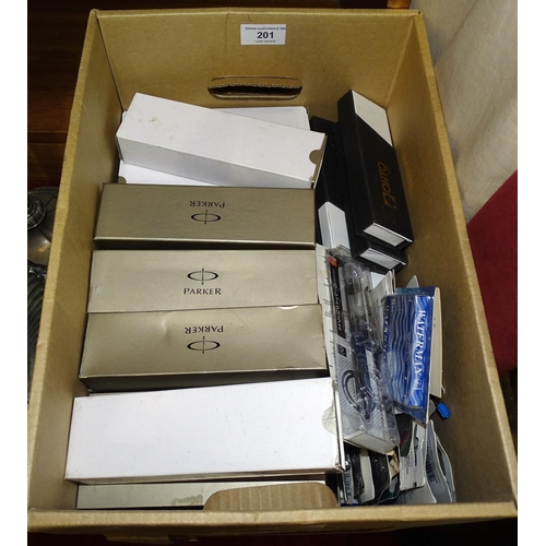 201 - A large quantity of incomplete box sets of Parker fountain and ballpoint pens, one item only in each... 