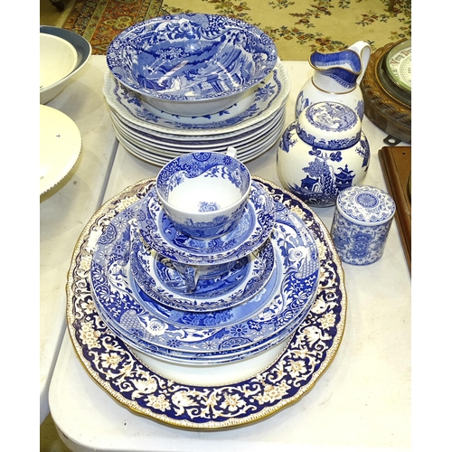 206 - A Copeland Spode 'Italian' blue and white bowl, 24cm diameter, four similar plates, 26cm diameter, S... 