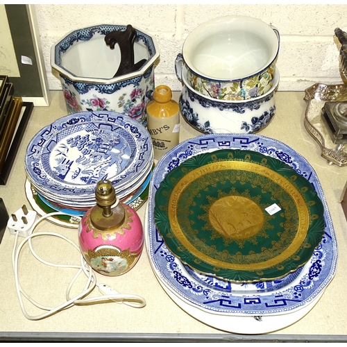 78 - An Improved Stone China willow pattern blue and white meat plate, 42.5 x 34cm and five matching 25cm... 