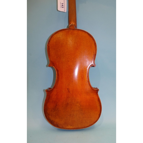 143 - A full-size violin (a/f), with one-piece back and bow, (no case).