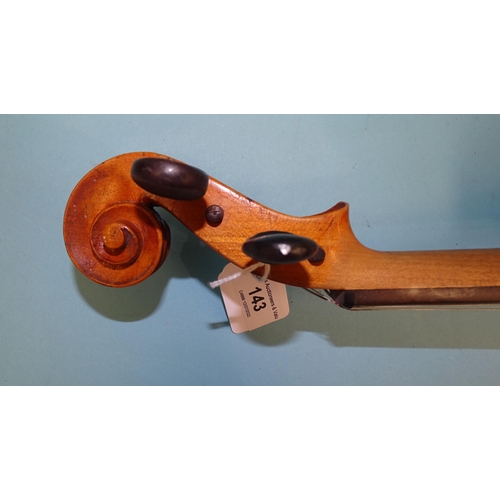 143 - A full-size violin (a/f), with one-piece back and bow, (no case).