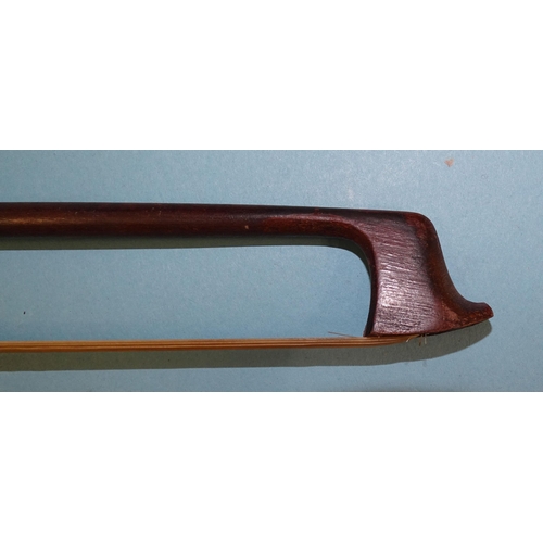 143 - A full-size violin (a/f), with one-piece back and bow, (no case).