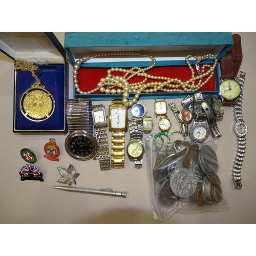 202 - A quantity of wrist watches, (13), a boxed plated crown pendant on chain, a steel-cased propelling p... 