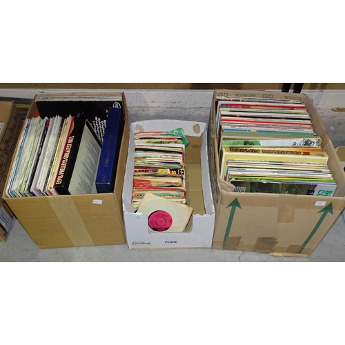 471 - A collection of LP and 45RPM records, mainly easy listening, country genres, etc.