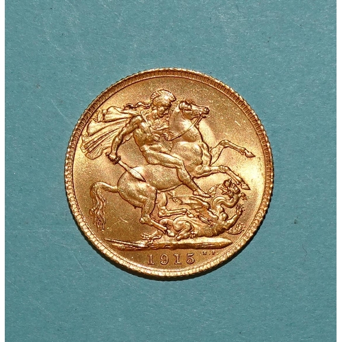 618 - A George V 1915 sovereign.