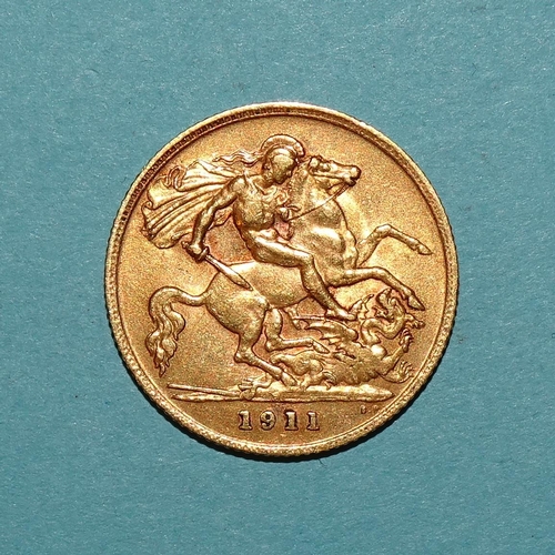 627 - A George V 1911 half-sovereign.