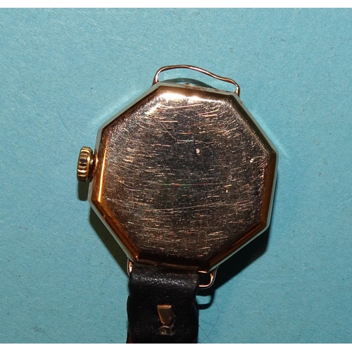 683 - A lady's 9ct gold-cased wrist watch with Swiss movement, (working).