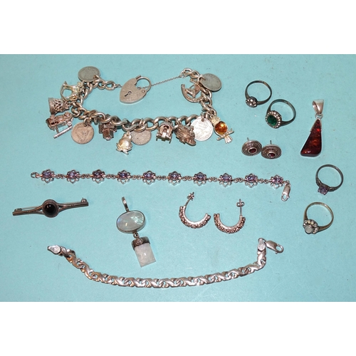 191 - A quantity of silver jewellery, some stone-set, gross weight 309g, (approximately).