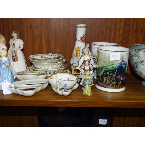 72 - Four Royal Doulton figurines: 'Hello Daddy' HN3651, 'First Performance' HN3605, 'First Recital' HN36... 