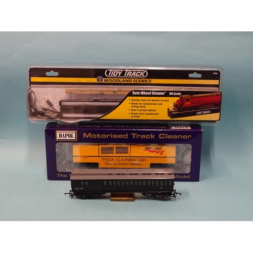 250 - Dapol OO gauge, Motorised Track Cleaner, (boxed), a Tidy Track Roto Wheel Cleaner, (boxed) and an un... 