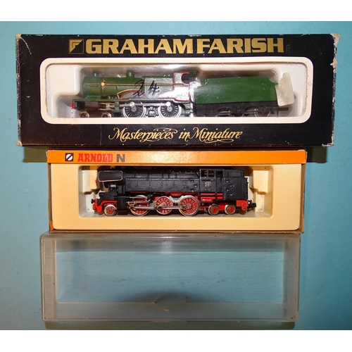 271 - N gauge, Arnold Rapido 0220 4-6-2 DB tank locomotive RN66001, (boxed) and Graham Farish 1205 4-4-0 l... 