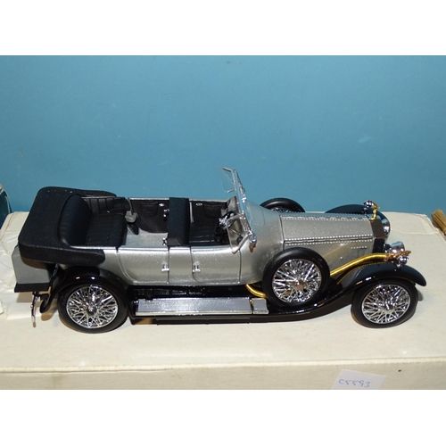 304 - Franklin Mint 1925 Rolls Royce Silver Ghost, boxed with paperwork and Maisto 1:12 scale Jaguar XJ220... 