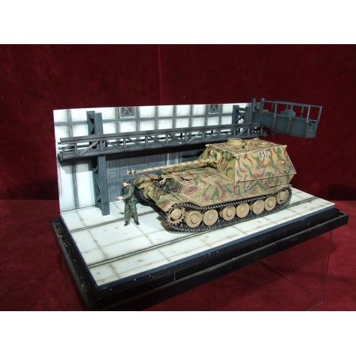 408 - Two small-scale rail gun models marked Leopold, 22cm long and a small-scale model of a German tank, ... 