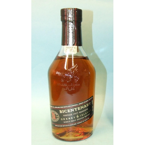 594 - Highland Park 1977 Bicentenary single malt Scotch whisky, 700ml, 40% vol, in cardboard sleeve.... 